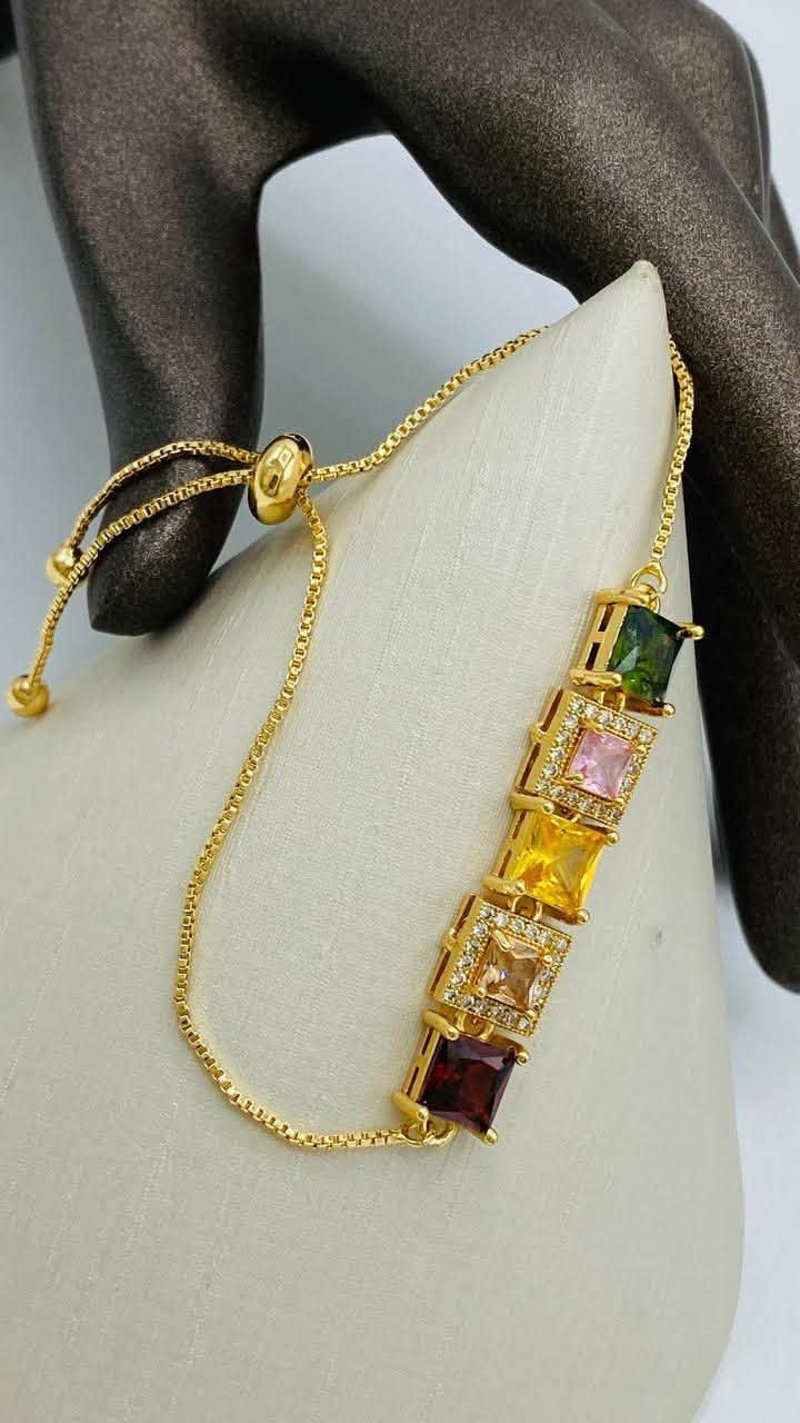 كل ما هو جديد ومميز لدى اكسسوارات ريهام الراوي 
الاكسسوارات طلاء ثابت وضمان 
توصيل داخل الأنبار ب٣ 
باقي المحافظات ب٥
للطلب التواصل على رقم الواتساب ***********
