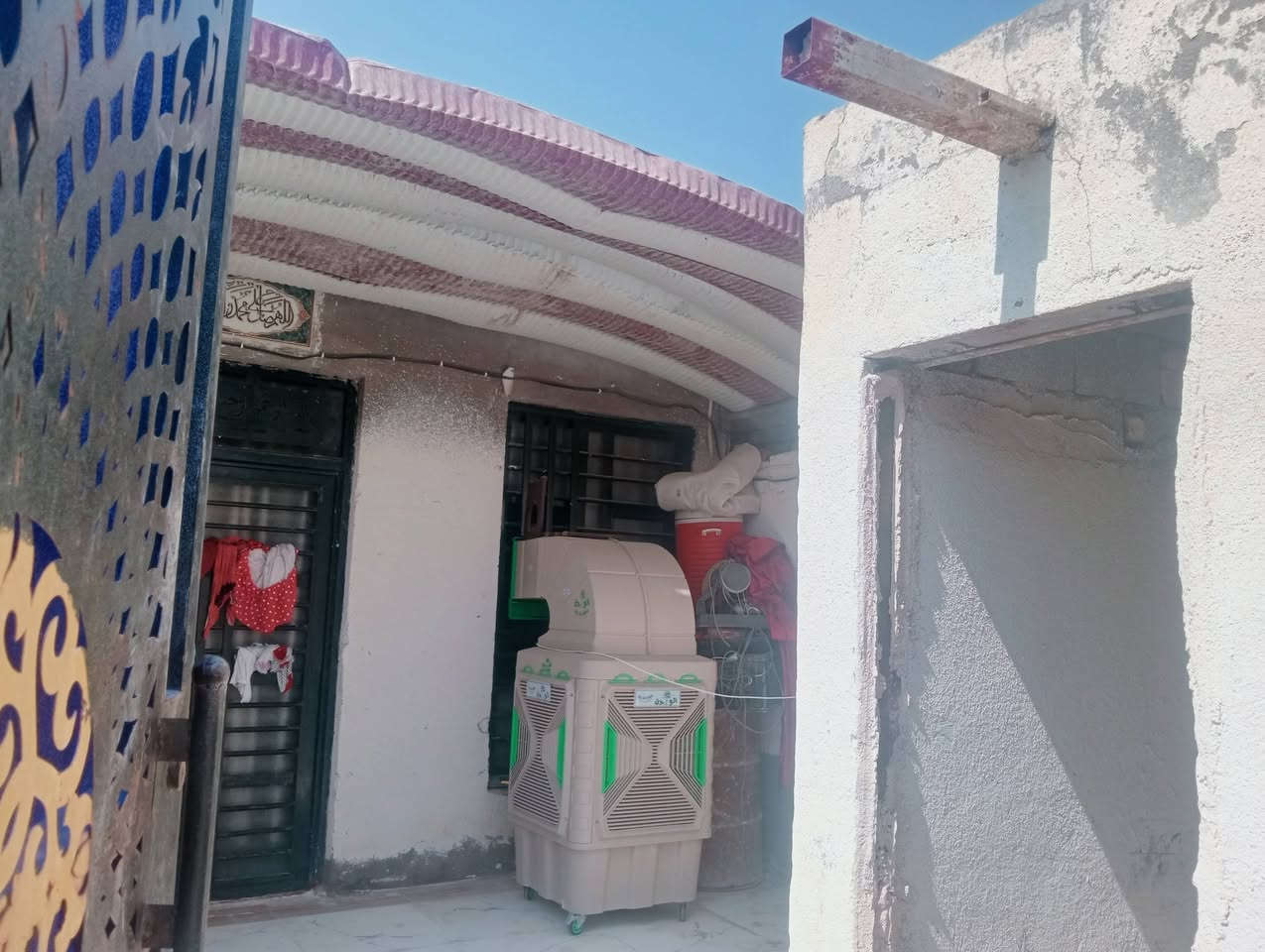 بيت تجاوز البيع مساحه ميت متر منطقه شيشان ثانية مكلف بنشر رقم صاحب البيت موجود بصوره
