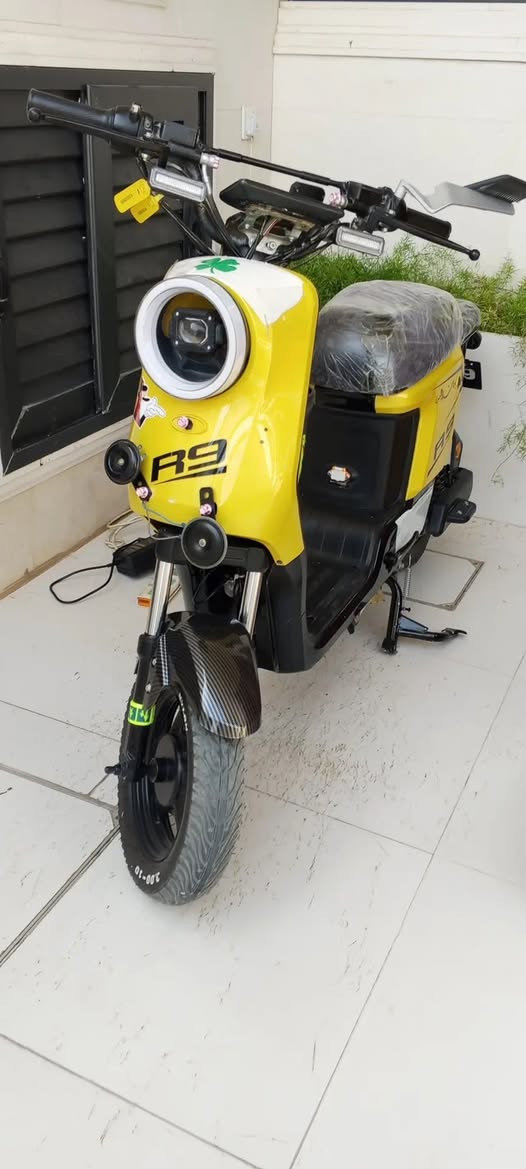 R9 • موديل ٢٠٢٥ • ٥ بطاريات كبار