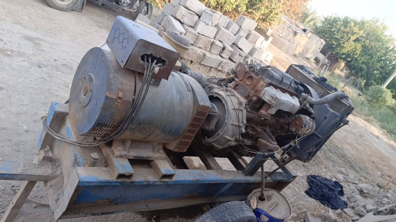 سلام عليكم مولد محرك كيا شغاله جاهزه من كلشي للبيع العنوان واسط النعمانيه *********** اريدهه 12 ورقه
