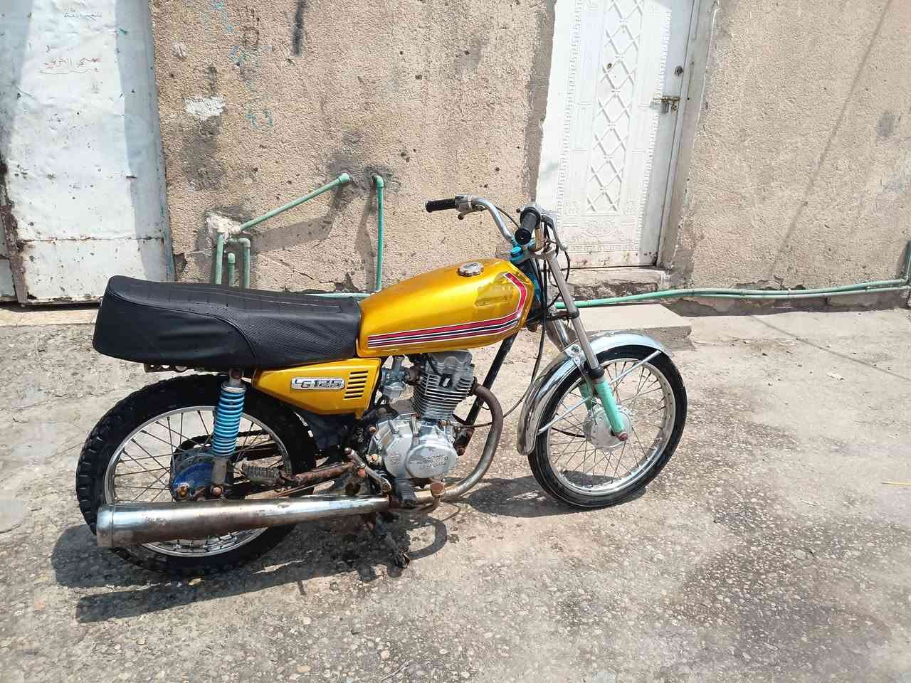 البيع.   سعر٢٥٠.    ***********
