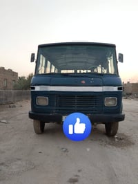 مارسدس • ١٨ راكب • محرك ٧٦
