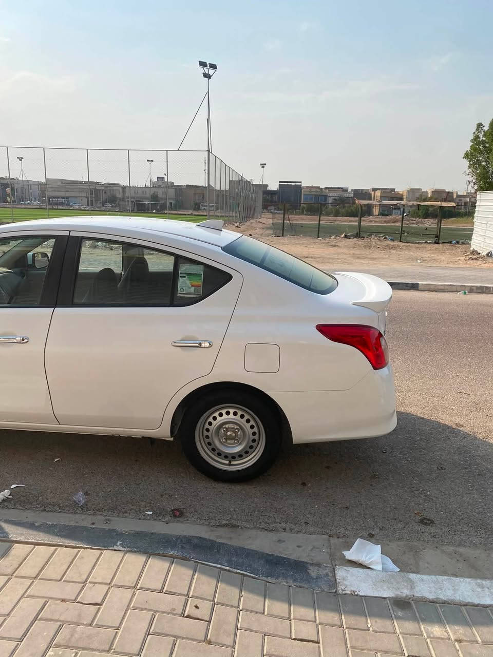 سلام عليكم  سياره نيسان سني هندي هندي هندي اصل ام لبليته الزركه شرط تجي من النوادر بل سني اربع جان كهرباء اربع سماعات صوت عالي رقم الشاصي موجود عله الجامه الاماميه 
موديل 2024ماشيه48الف كفاله عامه عده بارد بل جاملق الأمامي ودحجه كلش زغيره بل داير الوره والباقي كله كفاله مكينه كير تبريد تايرات من كلشي جديده وجاهزه ومامتعوبه ابد الحمدالله نشطه وجاهزه 

العنوان البصره ياسين خريبط رقم التلفون***********
السعر (118 وبيها مجال)
