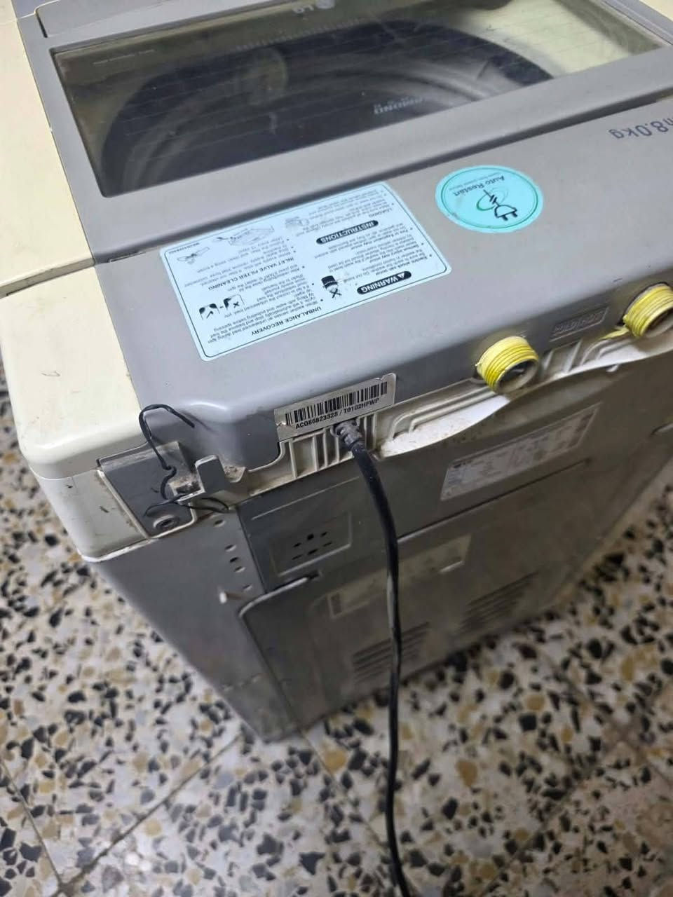 غساله ال جي 
8 كيلو 
مداخله تصليح
الموقع بغداد البياع سويب
