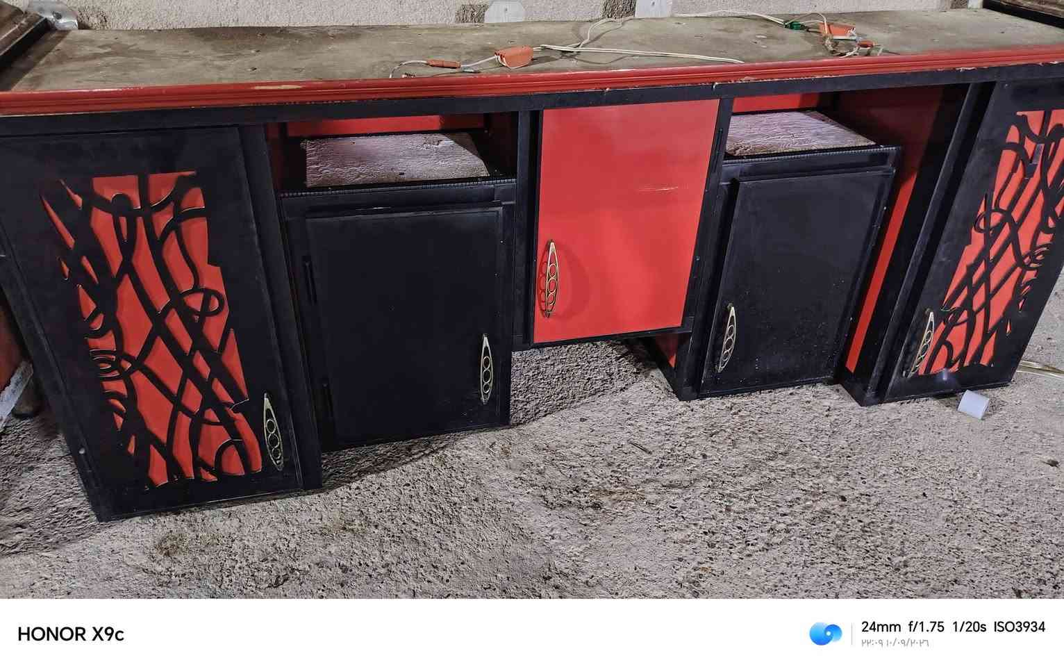 ثلاجة حجم ٢٦ نضيفه ع فحص ب ١٥٠ ولكاونتر قطعتين سنك اوملحق ب ١٥٠ والمكيف شغال ع فحص ماداخل تصليح ميديا طنين ب ١٧٠ مكاني حسينيه المعامل *********** بي واتساب
