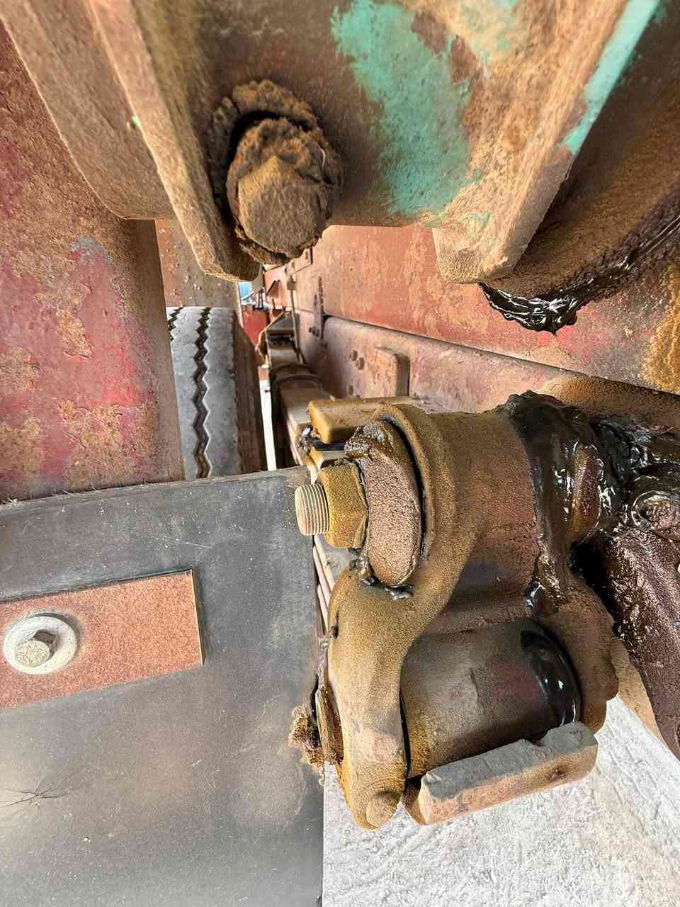 اكسن البي هوه وسبرنكاته للبيع

‭***********‬
