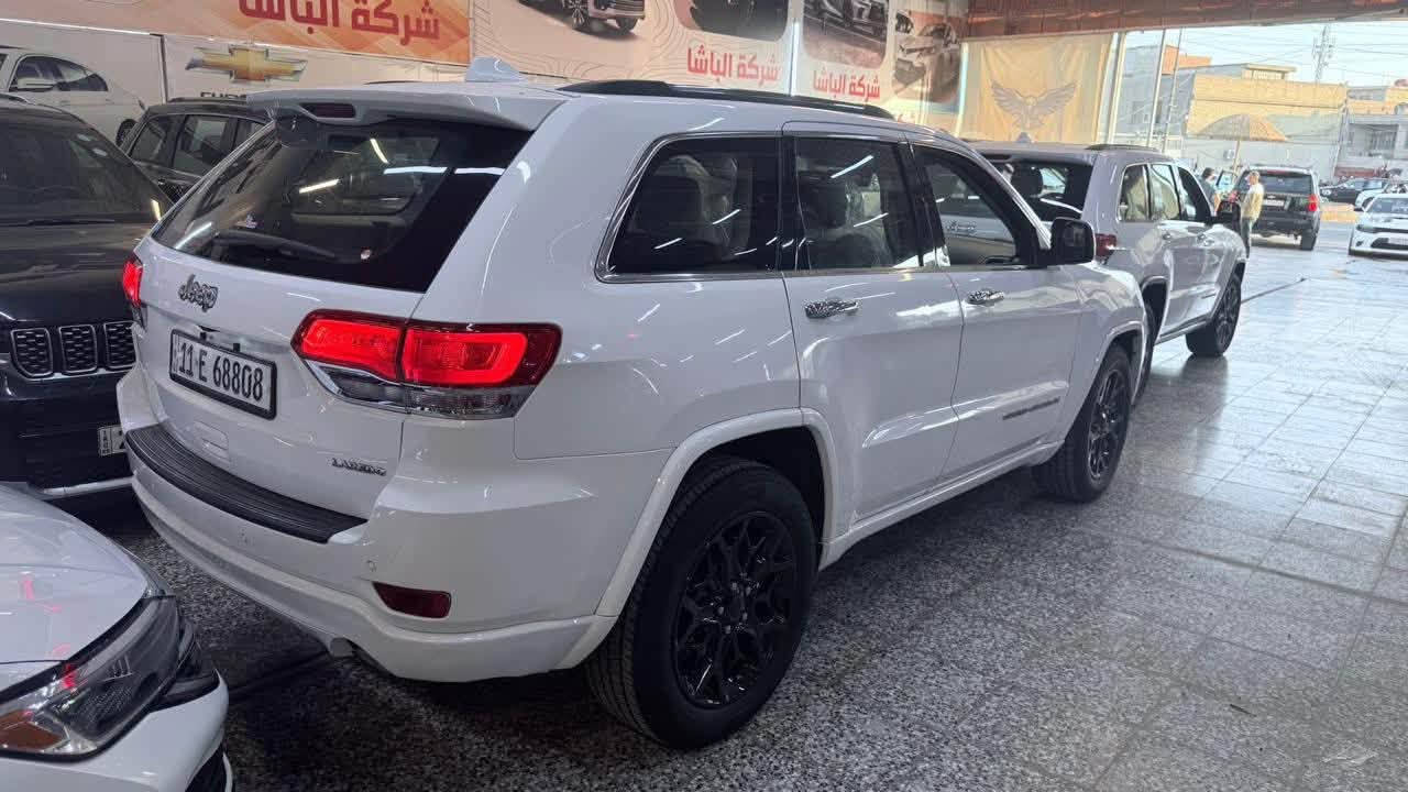 جيب شيروكي
موديل 2019
مكينه3.6 
وارد  خليجي
المواصفات 
*بصمه تشغيل 
*بصمه ابواب 
*كشنات تدفئه تبريد 
*كشنات كهربائية 
*أشاير بالمري 
*تشغيل عن بعد 
*شاشه كبيره
*تحكمات استيرن 
*حساسات خلفي امامي
*لايت زنون
*ماشيه 50 الف
رقم بغداد تحويل ثاني يوم
مكاني بغداد الشعب 
السياره بيها أماكن صبغ فقط تفضل خاص وادزلك السونار 
السعر 190 وبيها مجال قليل
للاستفسار
***********
