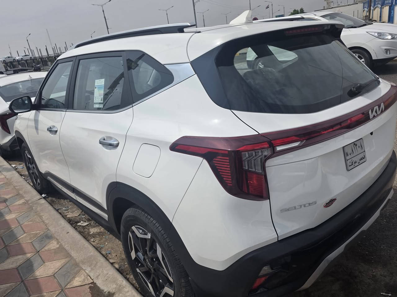 كيا سيلتوس 2025 
ماشيه 3000KM زيرو 
ضمان شركه المجموعه الدوليه العراقيه5 سنوات او 100 الف كيلو متر 
فول مواصفات 
بصمه 
حساس امامي خلفي 
يدات ستيل 
جام كهرباء 
ويلكب كروم 
تحكم ستيرن 
السعر مع اللوحات بصره باسم المشتري 185 
للاستفسار ***********
العنوان البصره ساحه سعد
