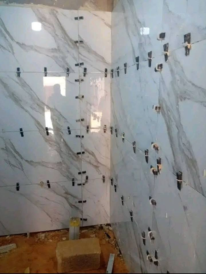 تطبيك سيراميك ارضي متر ب 5شغل درجة اولى ***********

