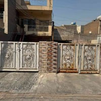 بيت في منطقة البلديات مساحة464 الواجهة20النزال30 محلة726قرب منارة لبنا...