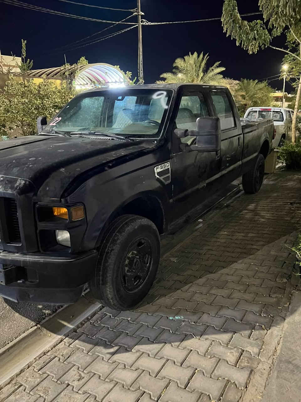 F350 سوبر ديوتي • مكينة 10 سلندر • مزاد الداخلية