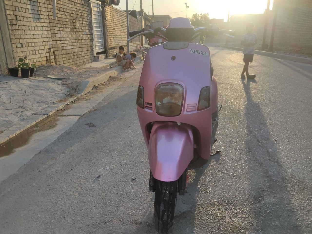 @السلام عليكم دراجة بوليس الدراجة انضف من الصورة الدراجة مابيهى كل نقص بس الكيج عطلان فقط المكينة برغي ما مامفتوح بيهة جيب فيتر وتعال  مكاني بغداد البلديات سعرهة 700بيهة مجال رقمي***********
