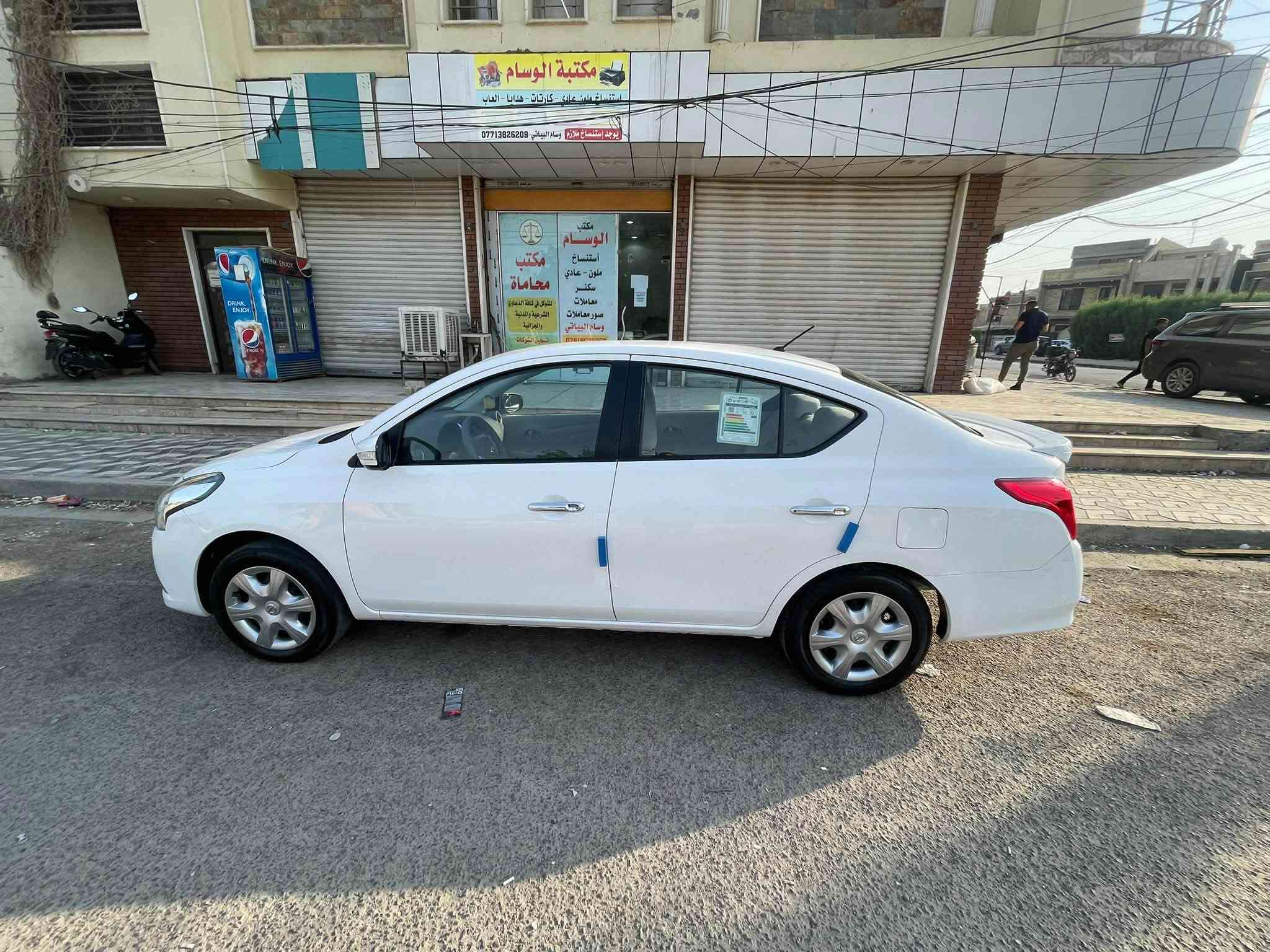 سني مصري موديل ٢٥
سياره كفاله فقط باب خلفي بارد 
رقم أربيل بسمي 
مكانها بغداد الدوره سياره ماشيه ٣٧ 
سونار بل منشور مكاني بغداد الدوره 
سعر ١١٧
***********
