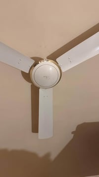 اغراض نظيفة جداً للبيع الاتصال بالرقم 07717475651