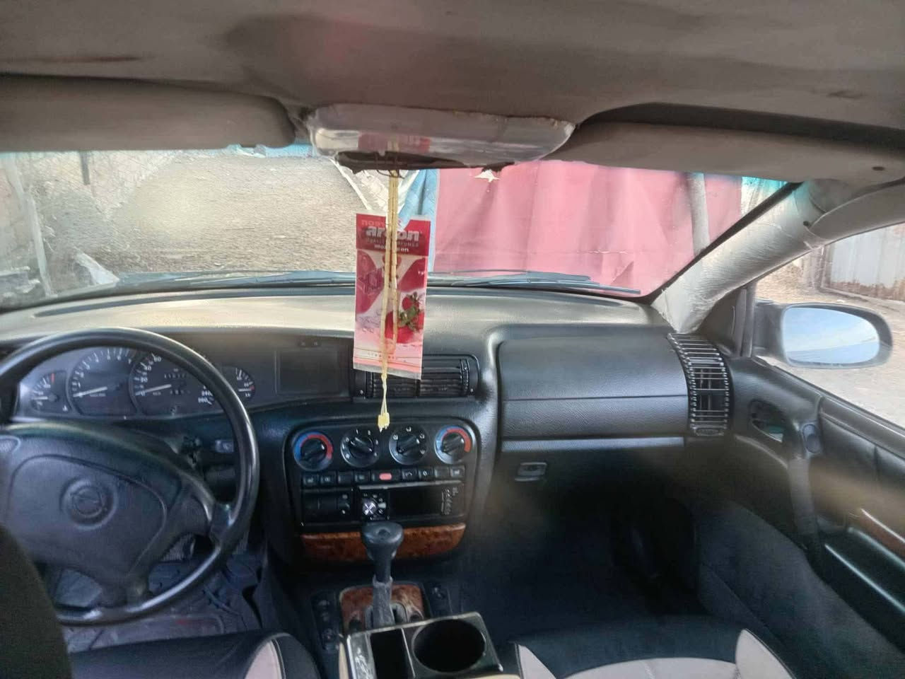 السلام عليكم
اوبل بزون مديل 95
رقم انكليزي بسمي سنويه 2028
محرك بطه ٣٠٠ كفاله
كير مكفول حداديه جديده تايرات باتري جديد
تبريد شغال
كشنات كهربائي
مريات كهربائي
كل كهربائيات شغاله
السماوه قضاء الخضر
سعرها ٣٨ وبيها مجال بسيط
***********

