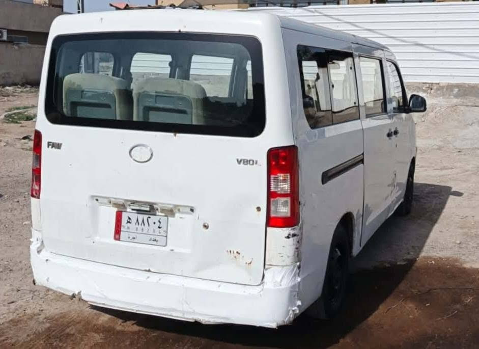اسلام عليكم أخوان سيارة فاو مديل ١٥ سيارة بدون تحويل بدون تحويل سيارة جاهزه وين مايعجبك أطلع بيه بس البك بي تئخيرة وبعدين يرجع طبيعي أني ابيعك هيج حتى محدي سأل كل ساع اشبيه مابيه راح إذكر كلشي سيارة جاهزه من كهربائيات كافة حداديه ٩٠بل ١٠٠ تخم تاير جديد ولبدي شوف عيينك ماشاءالله سيارة حلوة واقتصادية بل صرف كلش سيارة حلوة وبل عافيه على الياخذة أخوان سيارة مال خط مدارس ترهم سعره ٣٠ وبيه مجال للشراي عنوان السيارة ذي قار مركز رقم ***********

