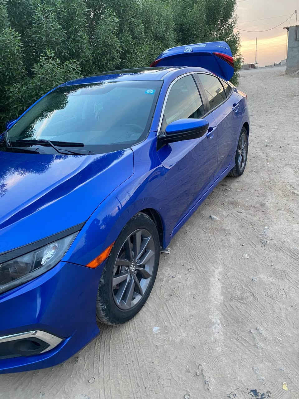 🔱 هوندا سيفك 2021
Honda Civic 2021

🛞 ماشيه 95 الف

🔘 رقم بابل 

🟠 المواصفات 
• محرك 1500 تيربو
• ⁠بصمه تشغيل 
• ⁠فتحه سقف
• ⁠تشغيل عن بعد 
• ⁠كاميرا بالمرايه الجانبية 
• ⁠كشنات تدفئة 
• ⁠شاشة كبيره
• ⁠تحكم ستيرن

✅ كير ومحرك مكفول ١٠٠%

💢 وارد امريكي تفاصيل الضرر مرفقة مع الصور

🔸 السيارة مستوردة بكتاب معوقين ينرفع الحجز شهر الواحد سنة 2028

📍 مكان السيارة بابل/محاويل

☎️ رقم صاحب السيارة 
***********
السعر 105 وبي مجال المحاويل, بابل
