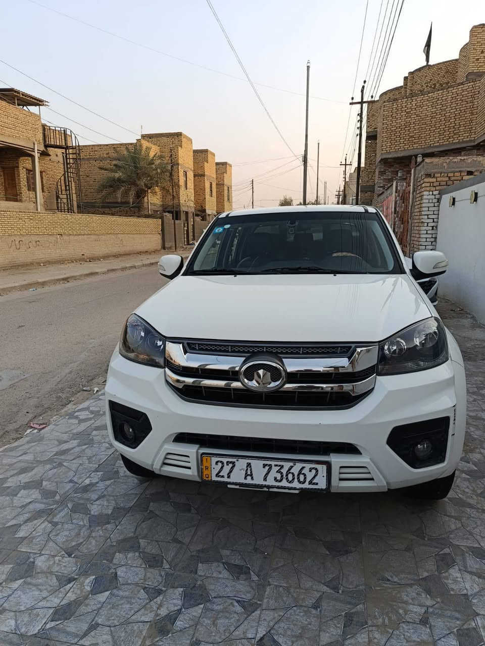 گريت وول  موديل 2025 ماشيه 5 الف 
محرك متسوبيشي 2400 بنزين و گير ZF.
1-كشنات جلد -كشن السائق كهرباء
2- شاشة +شاشة اعطال
3-كامرة خلفية + امامية + داش كام
4-حساسات خلفية
5- بلوجكترات تفاعلية مع فرة الستيرن والاشارة
6- ABS , ESP
7- ويل كب عدد 5 + اربع دسكات
8- مرايا كهربائية + اشارة بالمري٠
9- سنتر لوك
10- جام اربع كهرباء
11- اوتو هولد (السيارة تبقى ثابتة بمكانها من تشيل رجلك من الكلچ ثواني حتى ما تسرح السيارة تنطيك وقت حتى تحرك اذا واكف ع صعدة مثل جسر او ماشابه 
تبريد ثلج + تدفئة
السيارة كفالة عامة ونظيفة جدا رقم ذي قارتحويل 
 السياره بحاله الزيرو 

مكان الناصريه

للتواصل الاتصال على الرقم التالي
***********
***********

