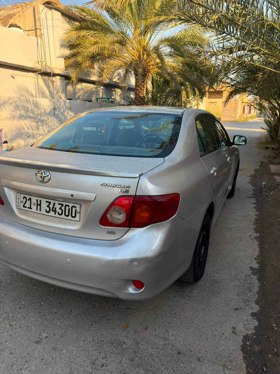 السلام عليكم 

كورلا خليجي موديل 2010 
السياره بيها 3 قطع صبغ بدون دواخل لغود شواصي تكم كفاله 
بيها مكينه خير من الله + عندي الكير بيه مشكله بسيطه وينزل سعر الكير من سعرها.. 
صدر امامي خلفي خير من الله 
رقم سليمانيه باسمي السياره سنويه للـ 30 شرط التحويل.

للاستفسار ***********

