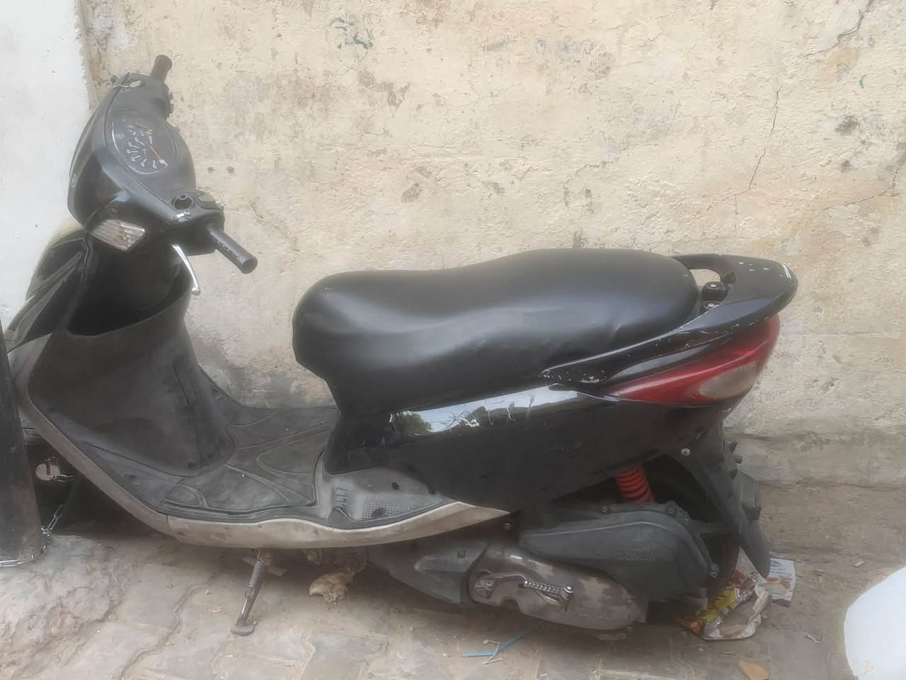 دراجة بريز نظيفة لدرجة دراجة كفراته مرتبة شلعة نكرة سلف ب600 الف
***********

