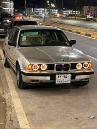 بي ام • ١٩٨٨ • مكينة نظيفه