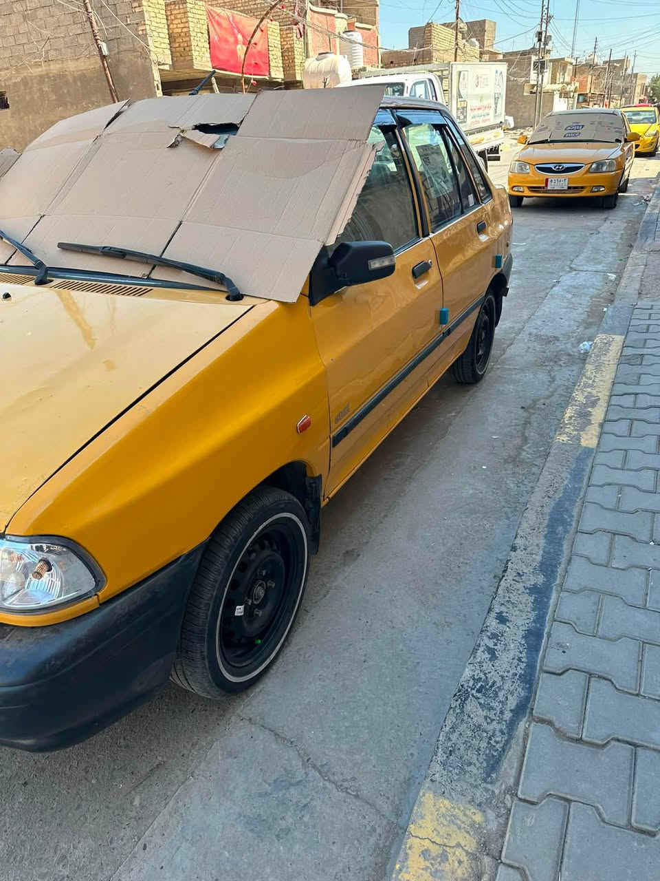 السلام عليكم سايبا ٢٠١١ عظم السيارة كاملة عدة التبريد قبل سبوعين طار الغاز منظومة كولها جديدة وشغالة
بيها حادث امامي بالخشم جه السايق مبدل جاملغ بدون شواصي شواصيها كولها سليمة بدون فطر 
باتري جديد كهربائيات كولها شغالة تخم ويل جديد غرفتها نضيفة مكينة كير كفالة بدون تنقيص تاخذ مصفر هيئة وغرامات السيارة كاملة ونصبتها حلوة السعر 27 وبيها مجال بغداد الشعب ***********
