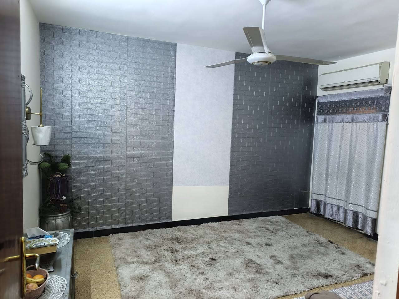 مجمع الطاقه ابو رمانه • ٣غرف • سطح مفصول