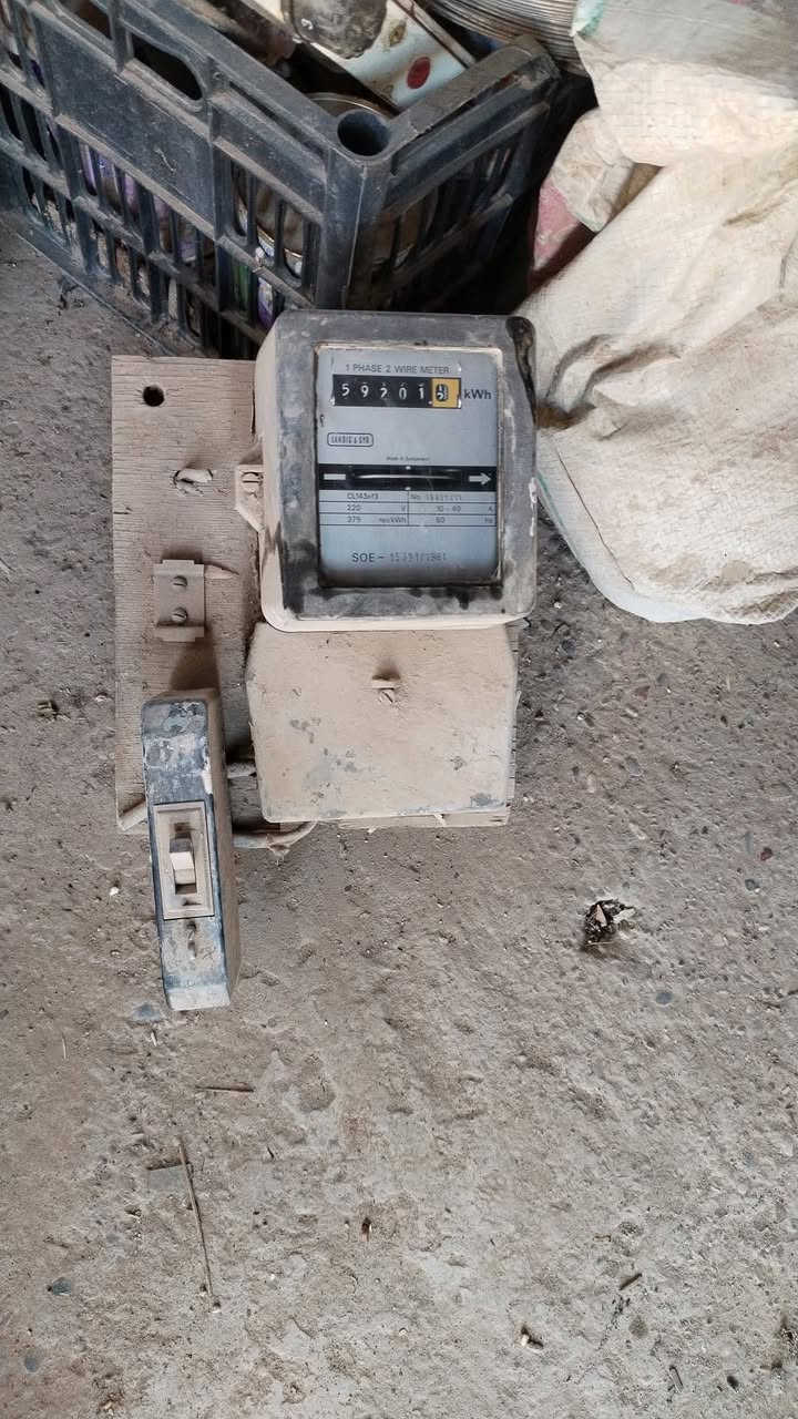 ساعه مع اطفائيه 150
***********

