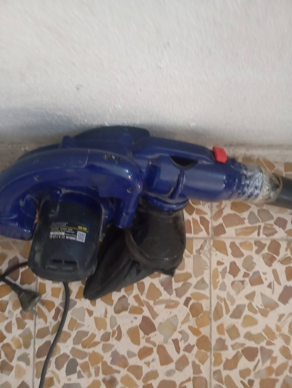 للبيع جديد السعر 30الف
