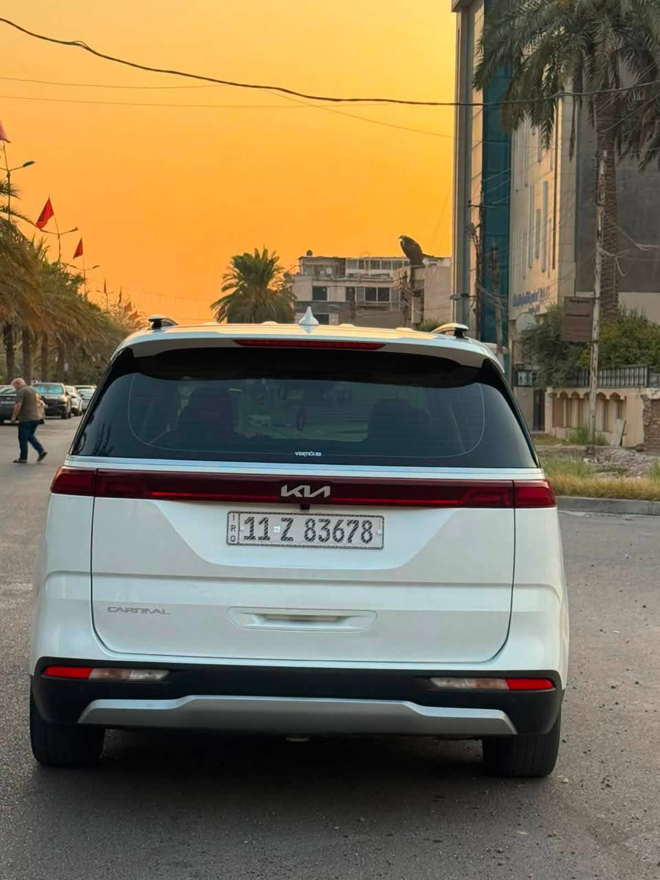 سلام عليكم للبيع كيا كرنفال 2023 رقم بغداد بسمي ماشية 29 الف كيلو وارد كوري بيها جاملغ امامي صبغ وهلال جاملغ خلفي فول مواصفات عدة الفتحة مكاني السيدية للاتصال ***********
