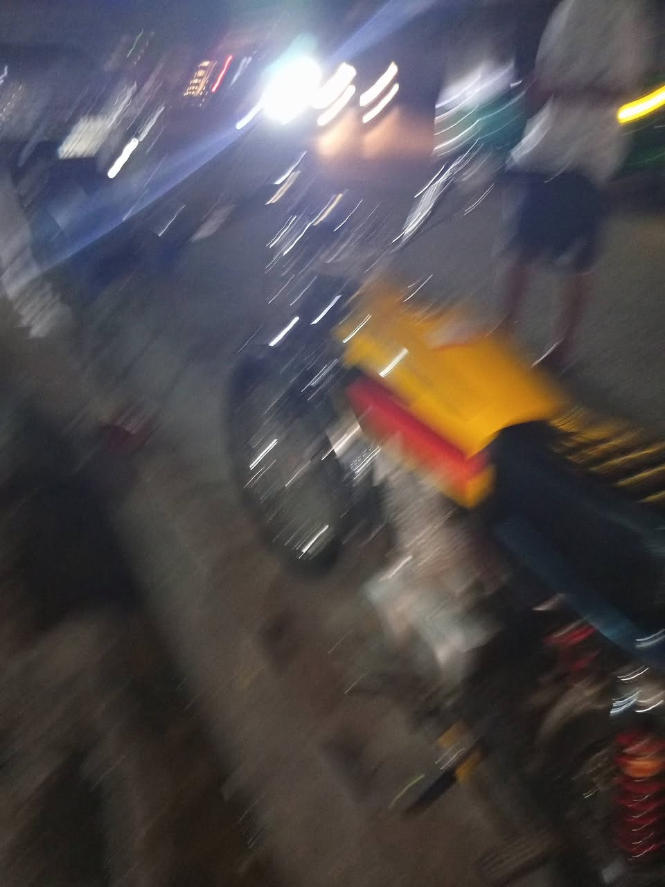 السلام عليكم نامه للبيع موديل 23 اوراق ما بيها مكاني بغداد زعفرانيه سعر مناسب 400 وبيها مجال وهذا رقمي التواصل ***********

