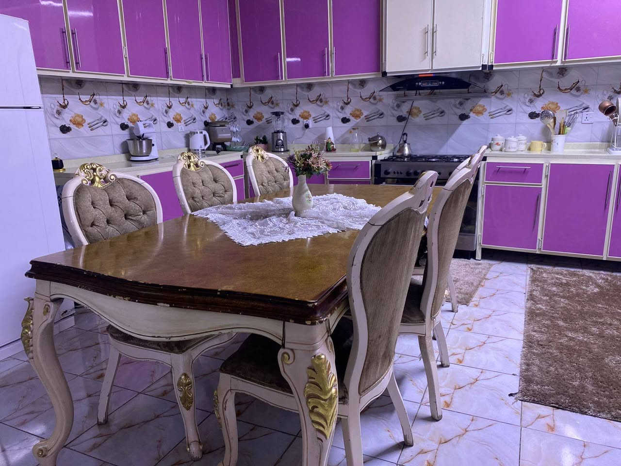 بغداد • كرسي