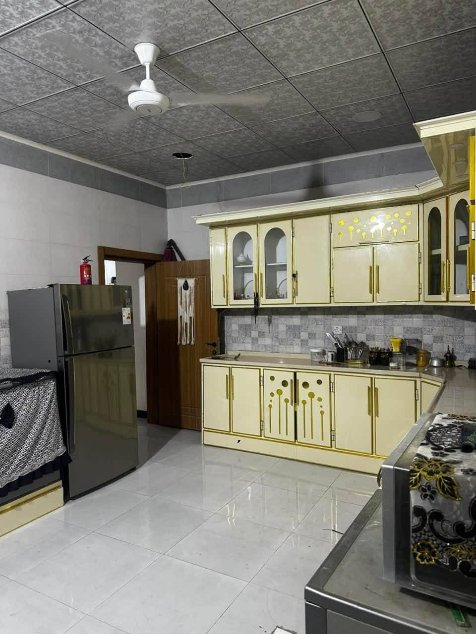 عرض مميز 🏠 دار للبيع مجمع الكرار السكني مساحة 200 جديد ومؤثث
موقع مميز يباع نقد سند حر يباع من الاثاث كامل بضهر لفلل قرب البوابة  يباع مع الاثاث تواصل ***********

يباع نقد حر سعر خاص او اتصل علرقم 

مكتب الثقة للعقار 🏘️
