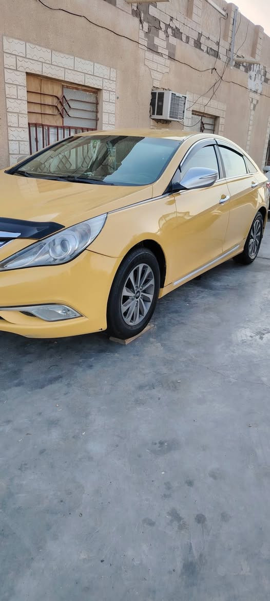 السلام عليكم
سوناتا للبيع موديل ٢٠١١ جاهزه من كلشي
مكينه كير حداديه تخم تاير تبريد شرط
تحكم ستيرن اشاير بالمري. مري شفط شاشة اندرويد كامره
صبغه جديده دوشمه نحله مع ارضيه جلد لايت زنون
سنويه باسمي رقم دولي السياره جاهزه علا اخر شي متعوب عليها وبالعافية عالياخذهه مكاني السماوه للتواصل ***********
