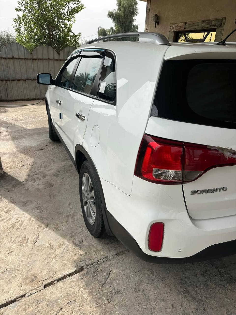سورنتو 14  كفاله من الصبغ6 سلندر   بيها بارد شبر فقط مكاني بغداد الاستفسار *********** السعر 150 ورقه
