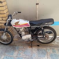 دراجه للبيع ادوات  مكينه رابيدو ٦ احرف للتواصل 07770524639