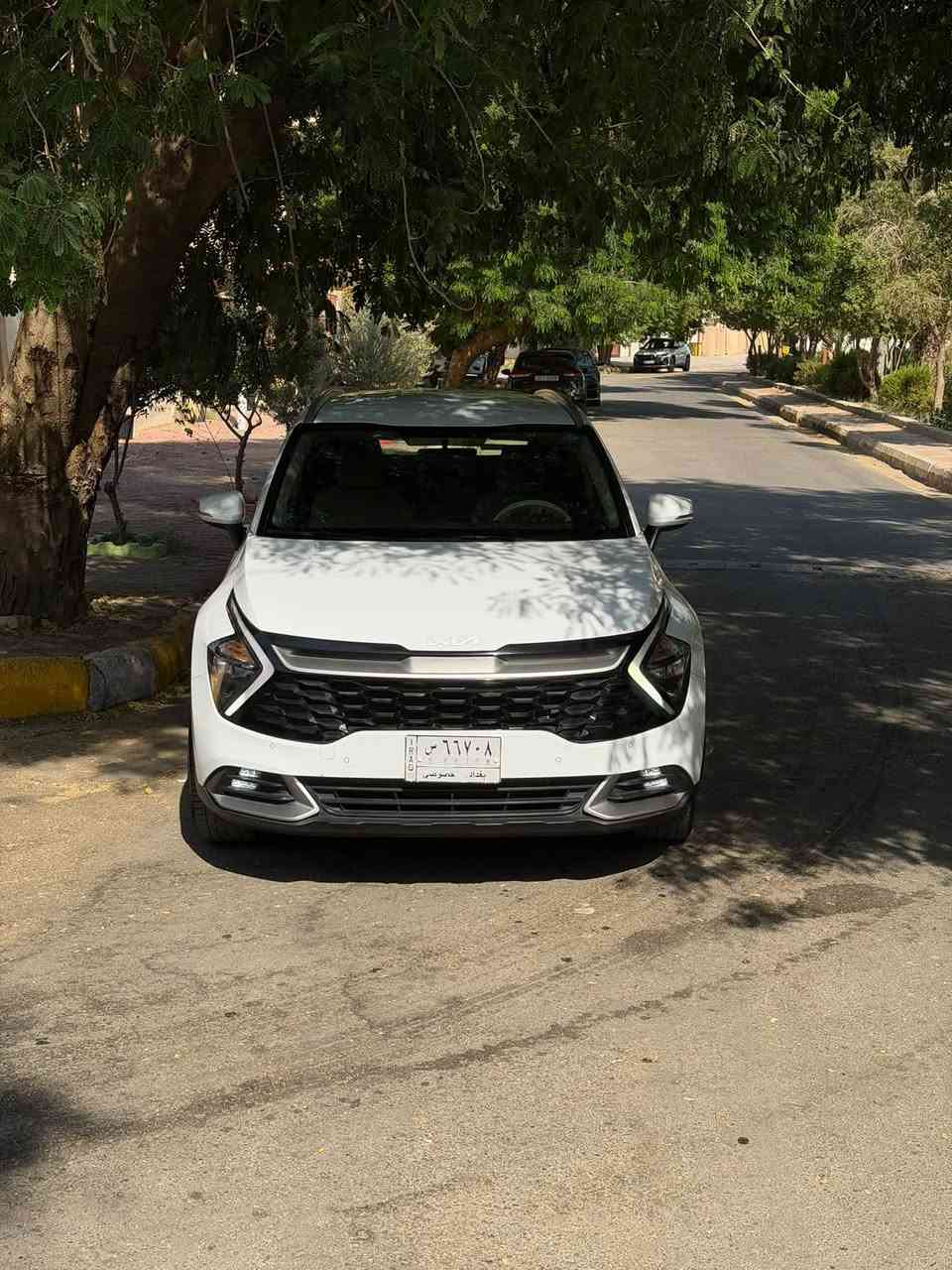 ‎‼️ كل ما هو جديد وحصري نقدمه لك بأدق التفاصيل ‼️
🚗 كيا سبورتج خليجي 2023 للبيع 🔥�📍 رقم بغداد – شرط التحويل 
ماشيه :- 20 الف كم 

✨ مواصفات:�
🔹 بصمة + تشغيل عن بُعد 

‏🔹 LED أمامي وخلفي�
🔹 حساسات أمامية وخلفية�🔹 كاميرا خلفية دوّارة�🔹 شاشة Apple CarPlay�🔹 شاحن Wireless�🔹 تدفئة كشنات + ستيرن�🔹 تحكم كامل بالستيرن�🔹 مثبت سرعة�🔹 شفتات ستيرن�🔹 محرك 2000 DOHC�🔹 تبريد قطعتين�🔹 كشنات كهرباء�🔹 مرايا كهربائية قابلة للطي�🔹 لايت زينون
🛡️ كفالة عامة للسيارة �📞 للاستفسار والتواصل: ***********
