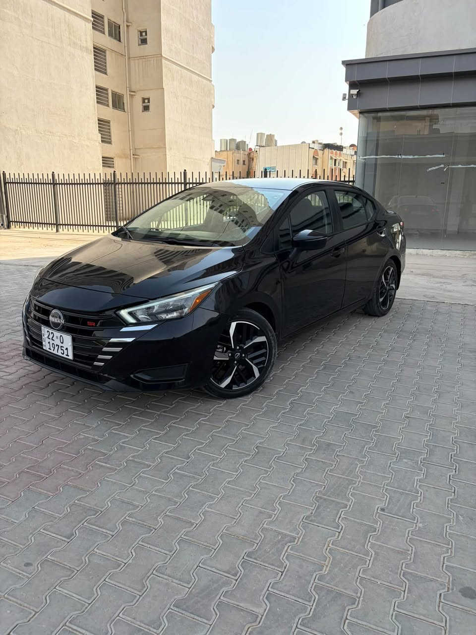 نيسان فيرسا مواصفات SR فول بسمي سياره شرط تحويل ثاني يوم موديل 24  حادثه بونيد و جاملغ  بيها كوبون بازين  مكاني كركوك بدون مرواس فقط ابيع  سعره 118 ورقه   الهاتف ***********
