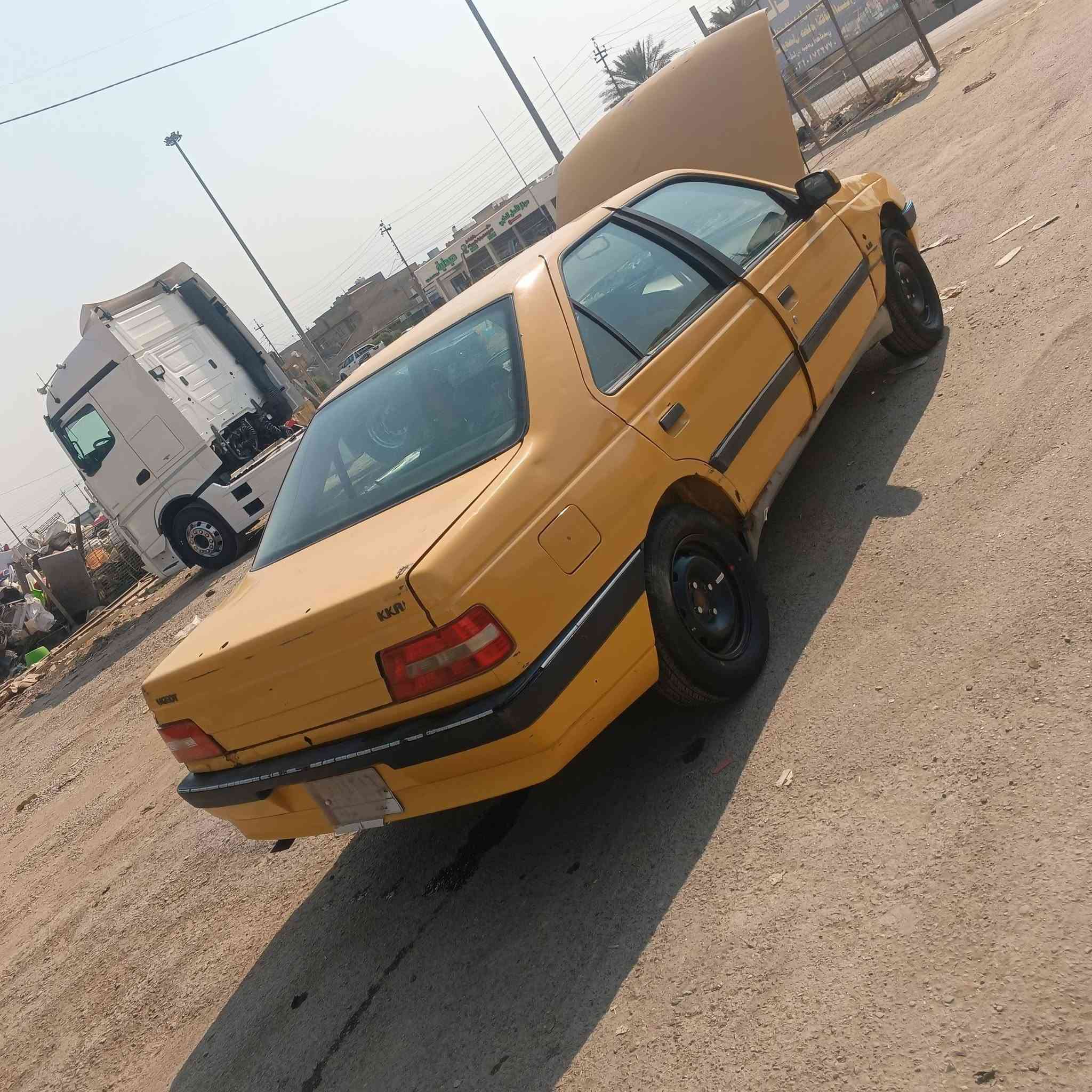 سلام عليكم بيجو لميس موديل 15مكان بغداد حي البتول السعر 30بيهه مجال ***********

