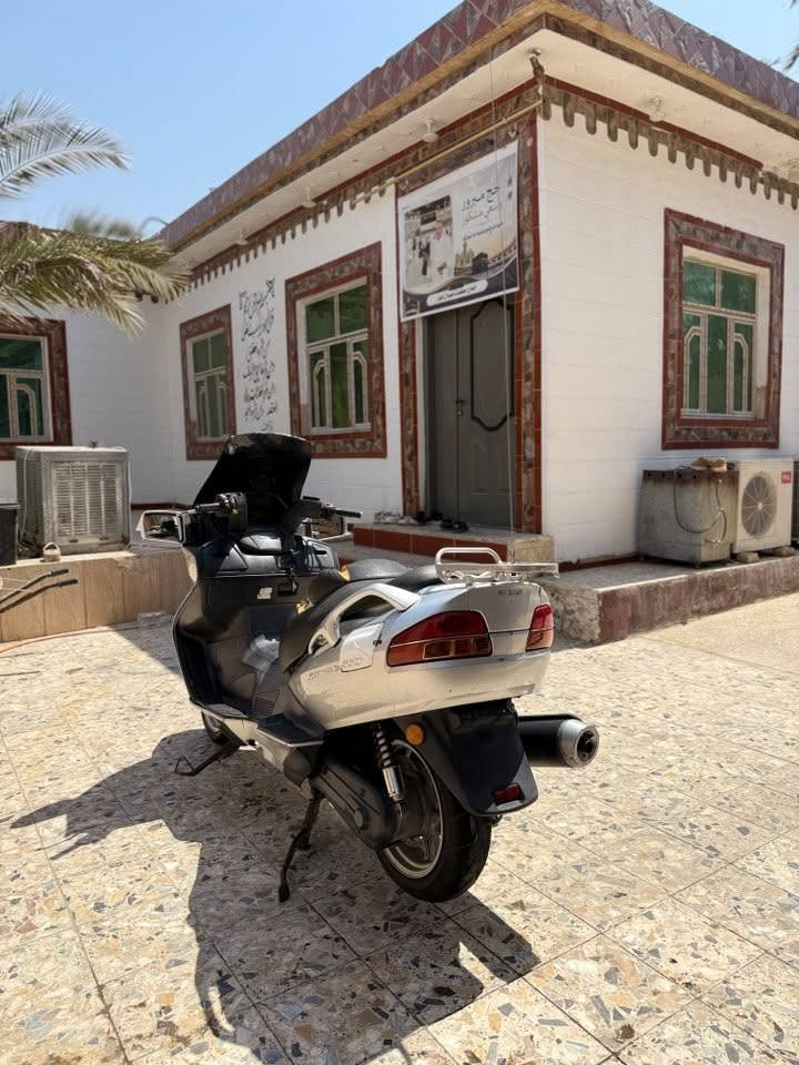 سلام عليكم
لليدور نضيف سكاي ويف 650 كفالة عامة دراجة جديدة كلش مكينة وكير شرط كفر نضيف كهربائية جاهزة مابيه اي نقص دراجة لايتات زينون وحامل هاتف بانزين محسن ودهن اصلي توني مبدلة

ماشية 50 الف فقط والسعر مناسب ب 1900 ومجاله بسيط للشراي للاستفسار *********** واتساب بي مامتواجد فيس
