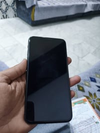 ايفون 11 برو ماكس • مبدل بطاريه • رجفه بالكامره