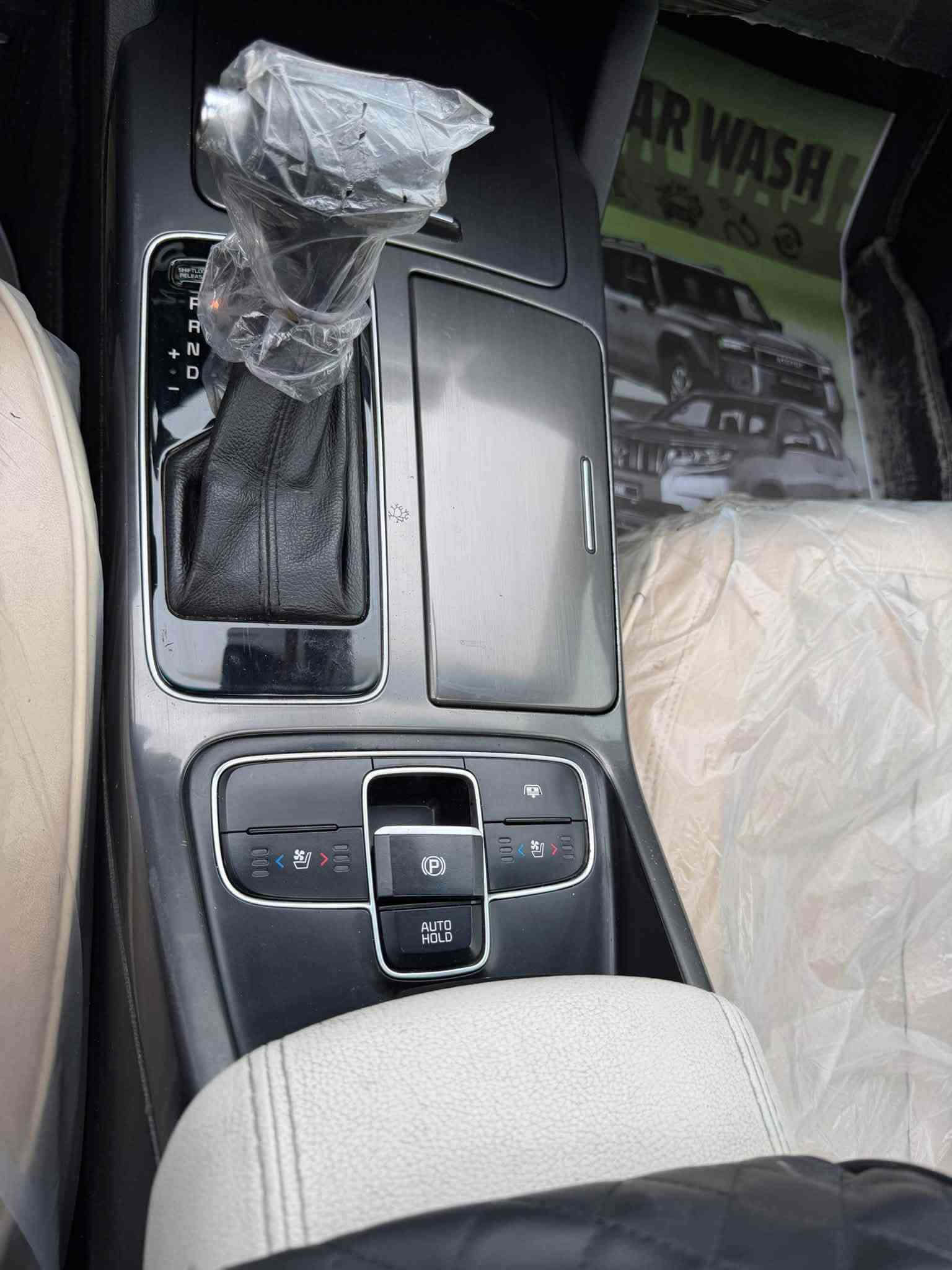 كـيـا كادنزا 2014 VIP Kia Cadenza
السعر 125

محرك V 6 3500

ماشية 192000

المواصفات

كشنات تبريد وتدفئة 

السقف بانوراما

�️الكشن والاستيرن يرجع  تلقائي عند التشغيل والاطفاء

بصمة دخول+ بصمة ابواب + دخول ذكي

مري شفط مرايات قلاب مع الـ R

 تبريد مركزي 

ترحيب عند الأقتراب

كامره خلفيه

داخل ملكي بيجي مطعم بالصاج 

حساسات 

حكمات ستيرن جهتين 

ماسحات اوتوماتيك (حساس مطر للماسحات)

كزوز سرعة

لايت LED 

بك لايت LED

ويل كروم + تخم تاير 

كشنات جلد كشنات الامامية كهربائية ميموري تدفئه وتبريد 

برده خلفيه كهربائية 

اضاءة المحيطية + انارة في الدوسات

شفتات ستيرن كير بالستيرن

هاندبريك بصمة 

نظام صوتي Infinity

‏العنوان اربيل او الموصل

‏*********** واتساب 

‏‎0703286713 واتساب 

السعر 125
