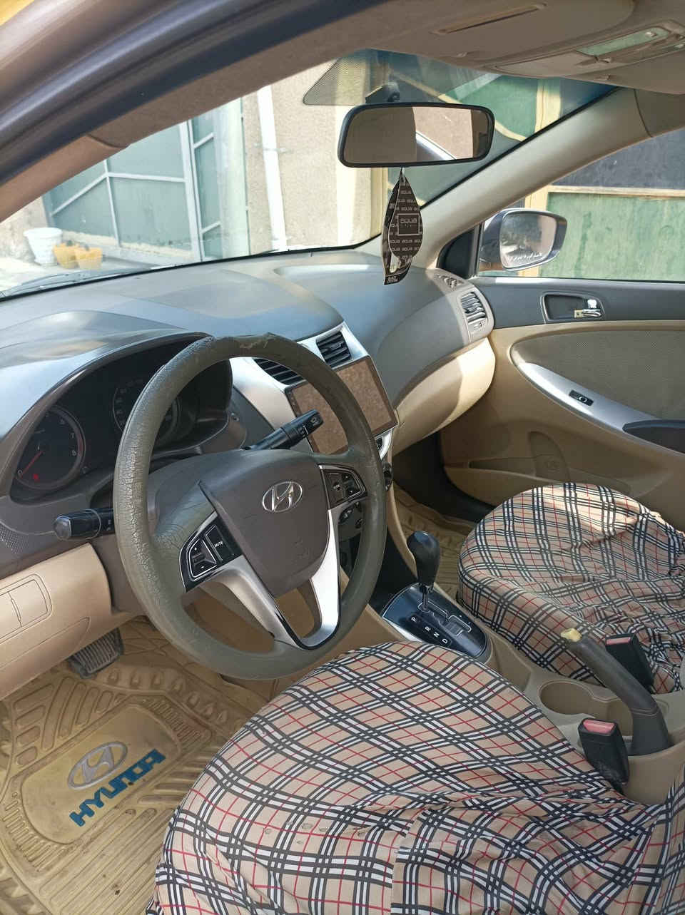 اكسنت 13 حادثه جاملغ امامي صوب السائق بي تبديل هاي معجون خفيف بل جاملغ الخلفي مكاني كربلاء كير مكينه تبريد تايرات حدايه خير من الله هيئه غرمان مصفره السياره ماعيزه برغي ‪‏***********‬‏
