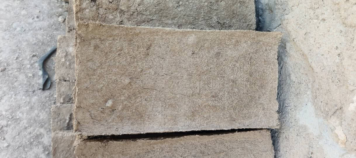 ؤسلام عليكم  عندي 1000 لبن له بيع سعر  350.وبيها مجال عنواني تلعفر  و هاي رقمي ***********

