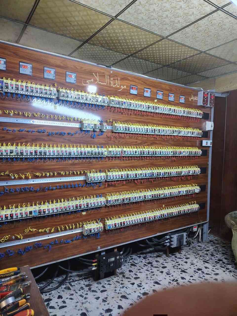 تم تفصيل بورد ذكيه  450 جوزه يوجد بوردات خارجي كيبلات فافون قواطع 
يوجد نذام اقصاد وتحياتي الجميع ***********ابو العباس
***********ابو العباس

