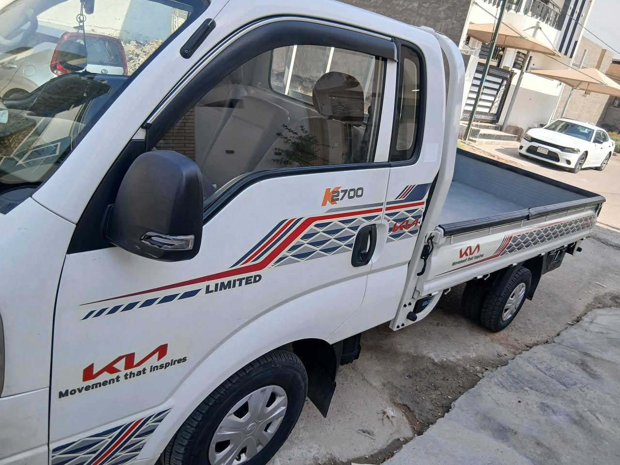 كيه حمل ٢٢ نظيفه كفاله عامه صبغ اسفل باب الصدر قليل ماشيه ٨٠ الف باسمي سنويه لغاية ٢٧ بدون محجر تبريد كير ومحرك وحداديه مكفول مكاني بغداد تاجيات ***********
