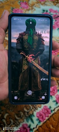 بدون غراض ماعندي توصيل  ما داخل تصليح فقط نمش بل ضهر  ع فيس ما ارد تصل...