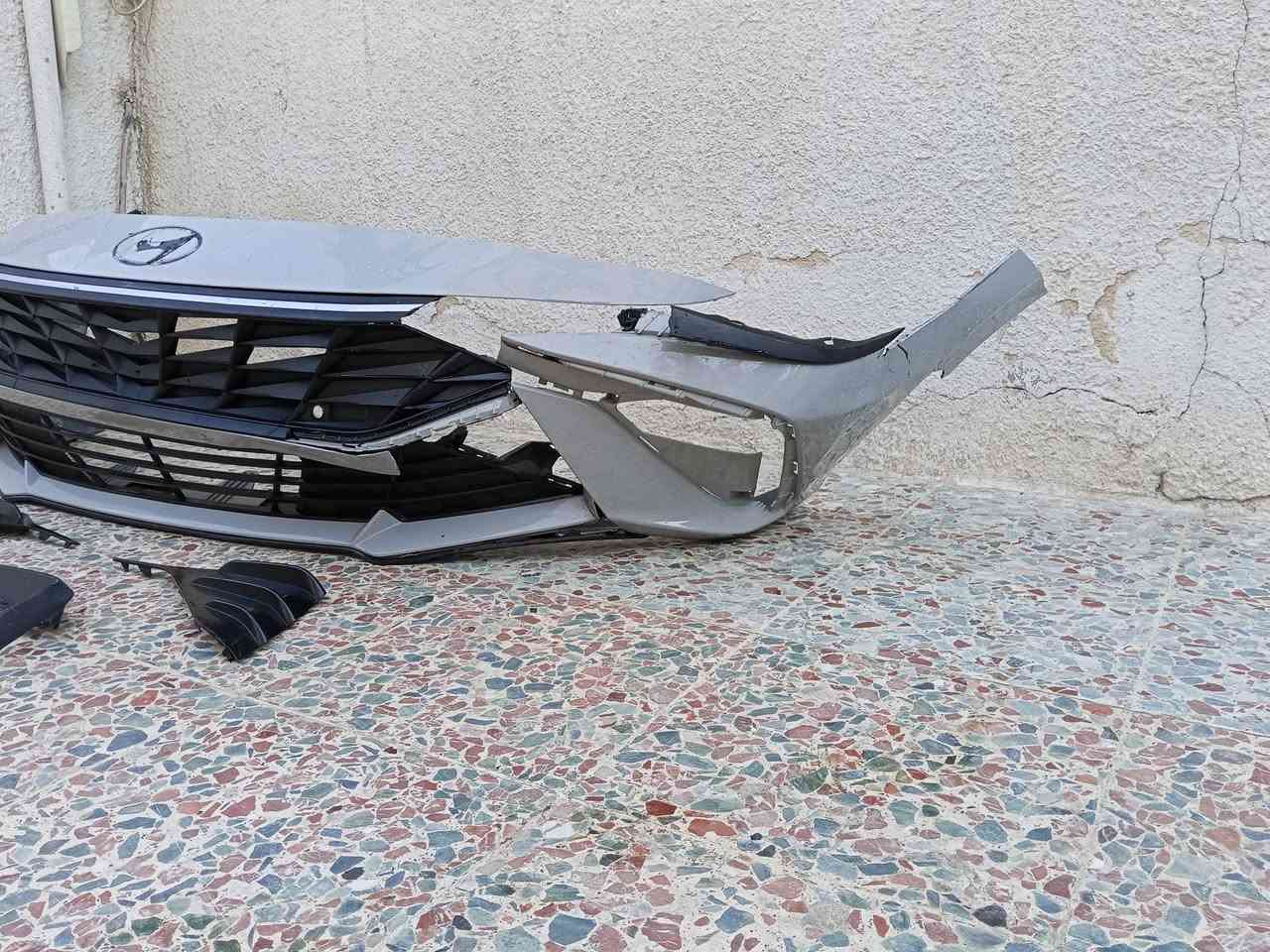 السلام عليكم 
دعاميه النترا موديل 24.25 بلاديه دعاميه 
سعر 175 نهايتها ابيعها على وضعها 
مكاني بغداد الشعب
***********
