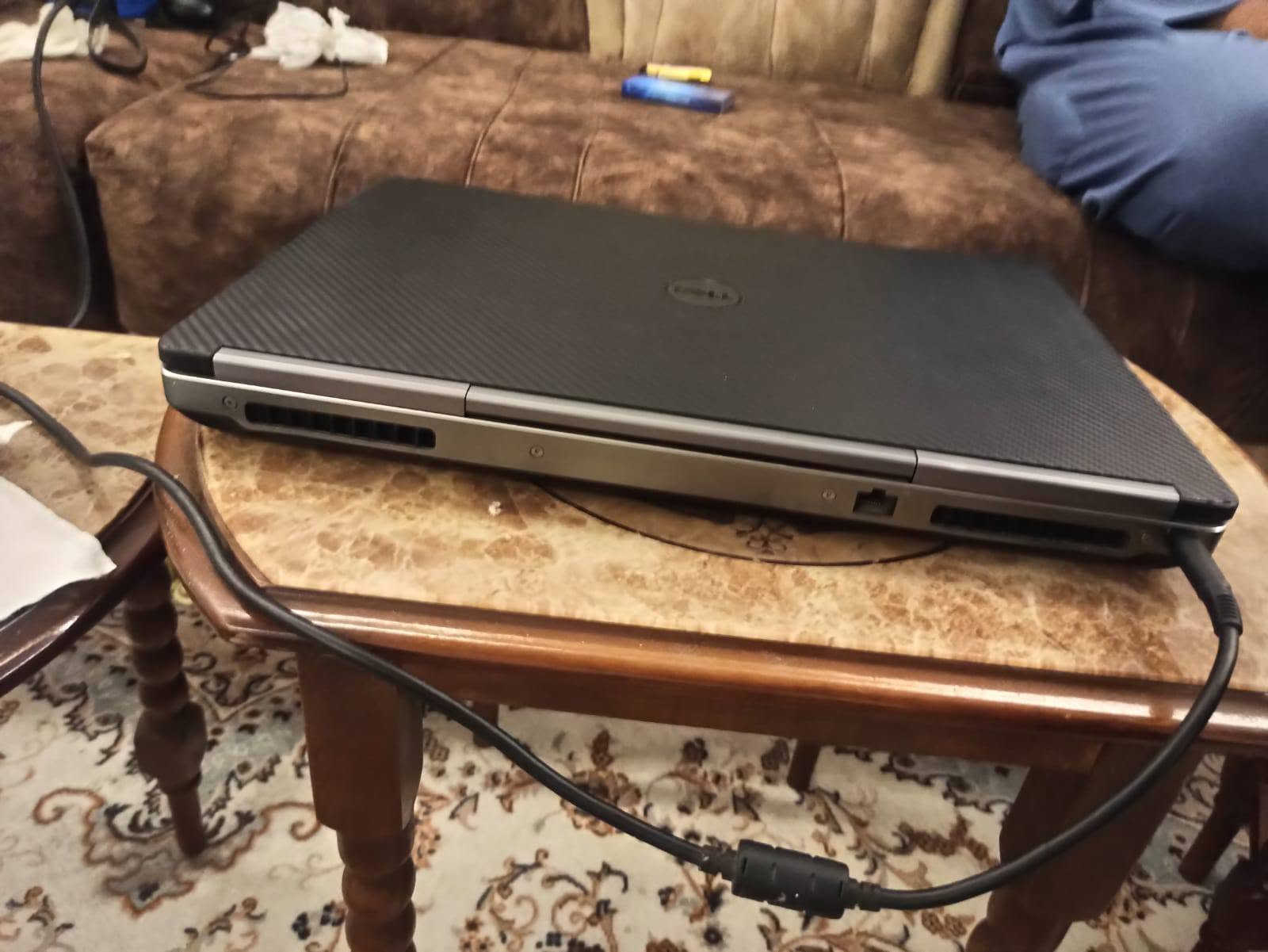 ديل 7710 • i7 جيل سادس • M3000