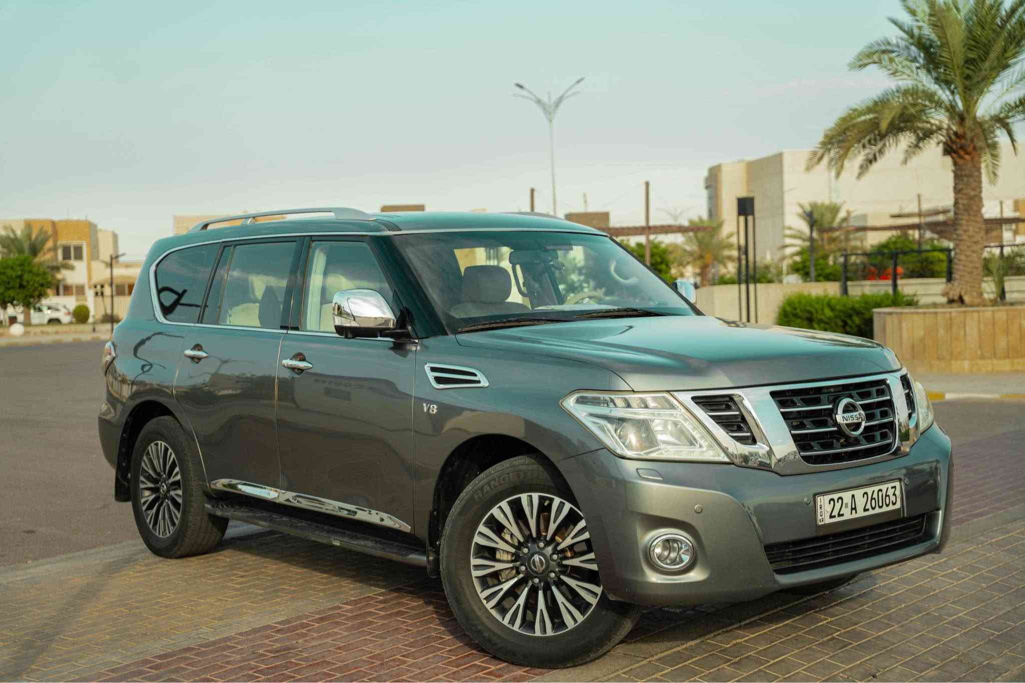 🚘 للبيع نيسان باترول بلاتينيوم 2014 V8 🚘

🔥 وحش الصحراء، نيسان باترول بلاتينيوم، مواصفات كاملة 🔥

📌 الموديل: 2014
📌 الفئة: بلاتينيوم
📌 المحرك: V8 ثمانية سلندر
📌 ناقل الحركة: أوتوماتيك
📌 الدفع: رباعي 4WD

✨ المواصفات والتجهيزات:

* تشغيل بصمة (2 بصمة).
* سماعتان وكالة.
* جهاز تحكم أصلي.
* شاشات خلفية للركاب.
* فتحة سقف كهربائية.
* مقاعد جلد فاخرة.
* مقاعد كهربائية.
* تبريد وتسخين المقاعد.
* ذاكرة مقعد السائق.
* مكيف أمامي وخلفي.
* تحكم بالمقود.
* مثبت سرعة.
* شاشة ملاحة وترفيه.
* كاميرا خلفية وحساسات اصطفاف.
* نظام تشغيل ذكي بدون مفتاح.
* مرايا كهربائية.
* جنوط ألمنيوم أصلية.
* نظام ABS ونظام الثبات الإلكتروني.
* نظام الدفع الرباعي.
* إضاءة زينون.
* مقصورة داخلية فخمة وواسعة.

💎 سيارة تجمع بين الفخامة والقوة والراحة، ومناسبة للسفر والخطوط الطويلة والاستخدام اليومي.

📍 الموقع:سامراء
💰 السعر: قابل للتفاوض بالمعقول
📞 للاستفسار: مراسلة أو اتصال
*********** سامراء, صلاح الدين

